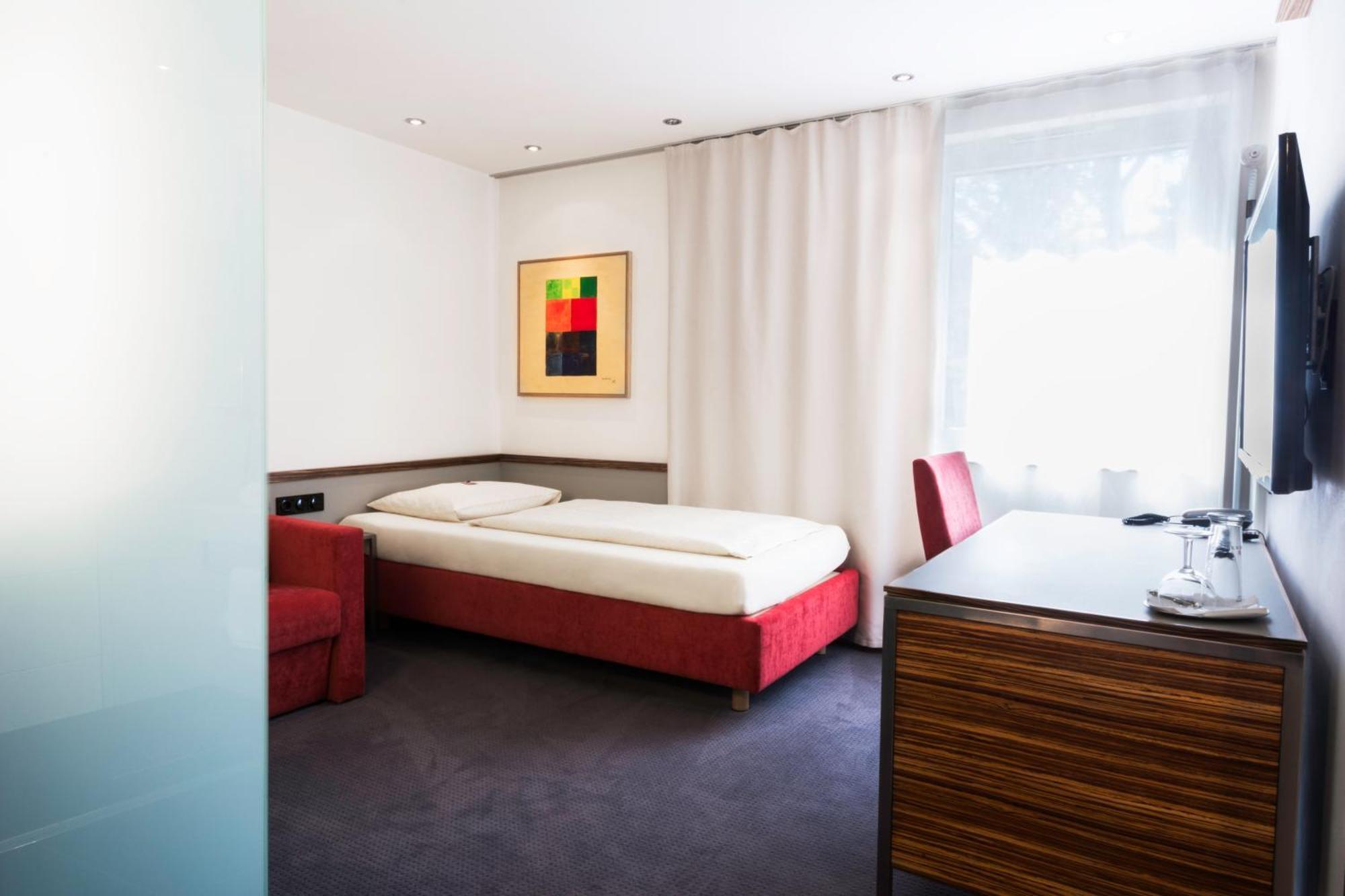 Parkhotel Schillerhoehe Marbach am Neckar Room photo